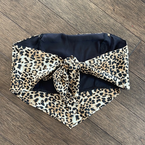 Leopard Bandeau tie back top - Picture 3 of 4